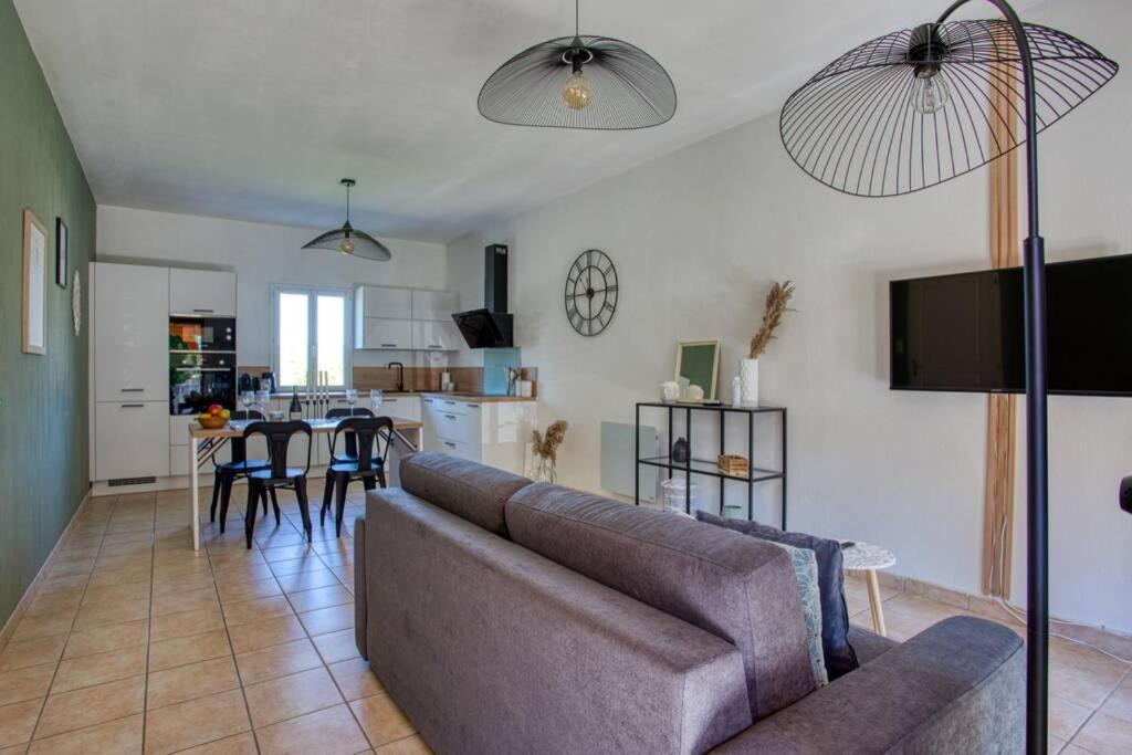 Sarlat - 24 - L'Appartement D'Euphe Avec Piscine Экстерьер фото