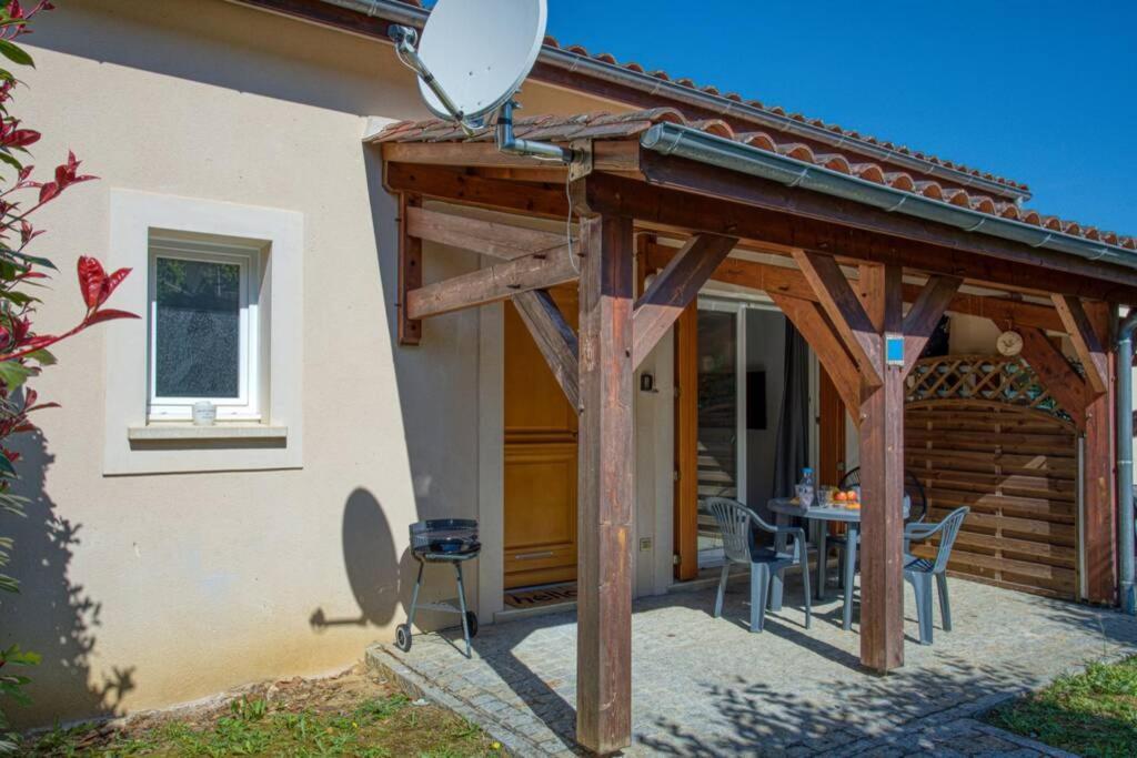 Sarlat - 24 - L'Appartement D'Euphe Avec Piscine Экстерьер фото